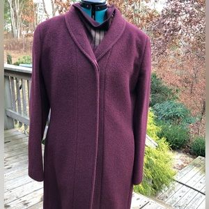 ‼️Price Drop‼️ORVIS Coat Alpaca/Wool/ Poly. Made in Peru.Color Cabernet.S: Med